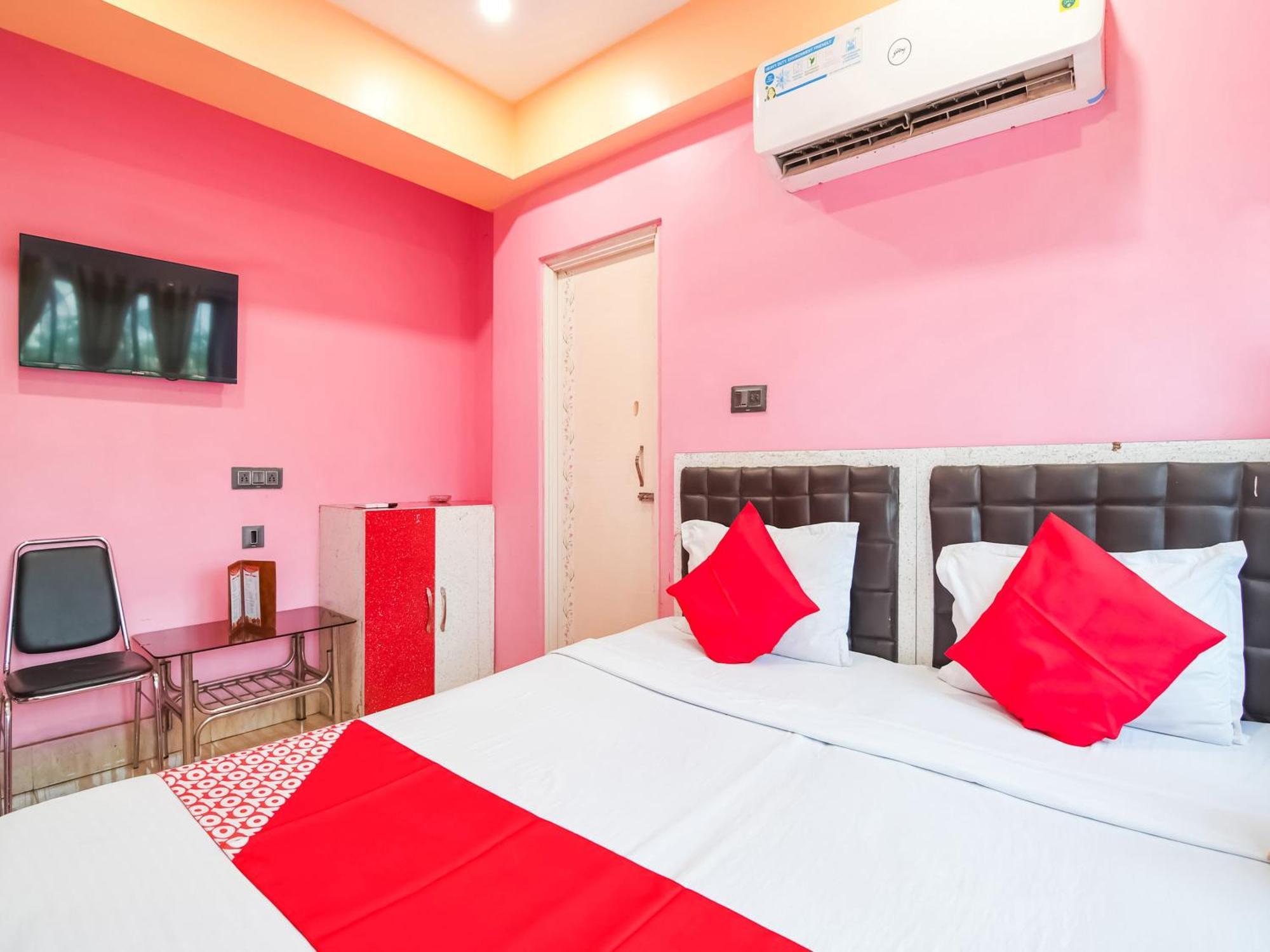 Oyo Flagship Hotel Red Velvet Hugli-Chinsurah Екстериор снимка