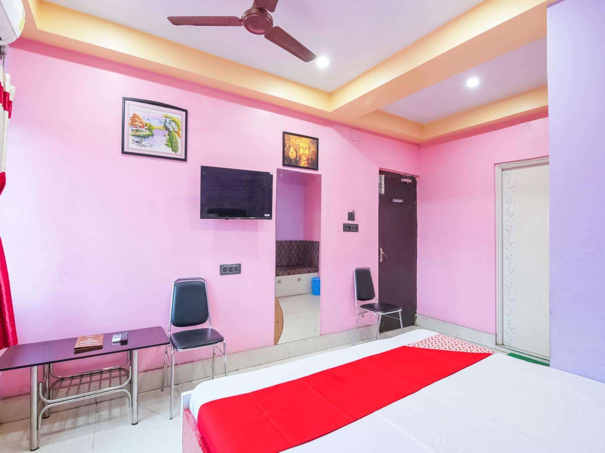 Oyo Flagship Hotel Red Velvet Hugli-Chinsurah Екстериор снимка